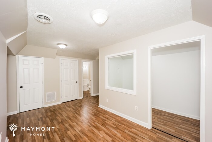 Building Photo - 11155 Chelsea Ln