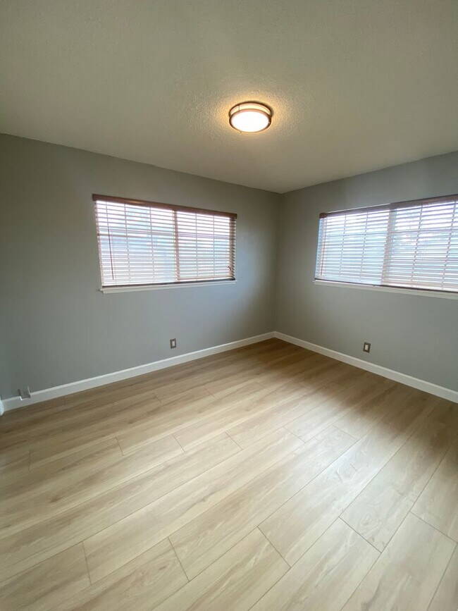 Building Photo - Updated 3 Bedroom Cypress House w/ Office ...