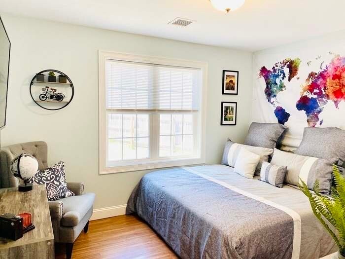 Building Photo - 32 John St