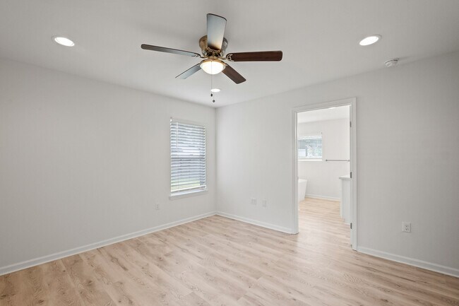 Building Photo - 4106 Gardendale Dr