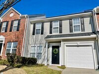 Building Photo - 361 Moonstone Dr