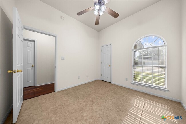 Building Photo - 3001 Bachelor Button Blvd