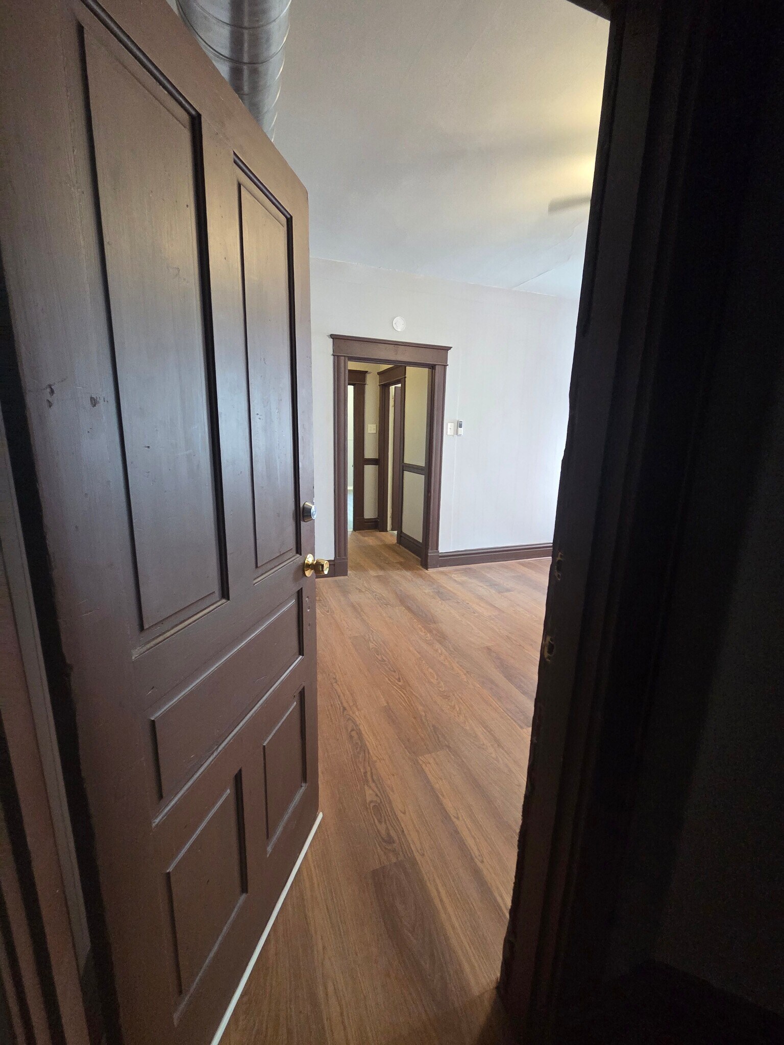 Building Photo - 3453 Iowa Ave