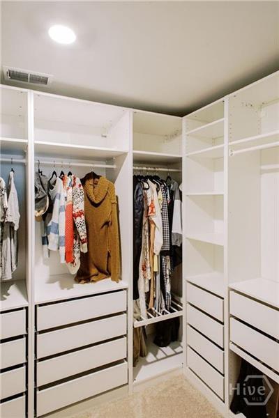 Building Photo - 123 Skylar Rd