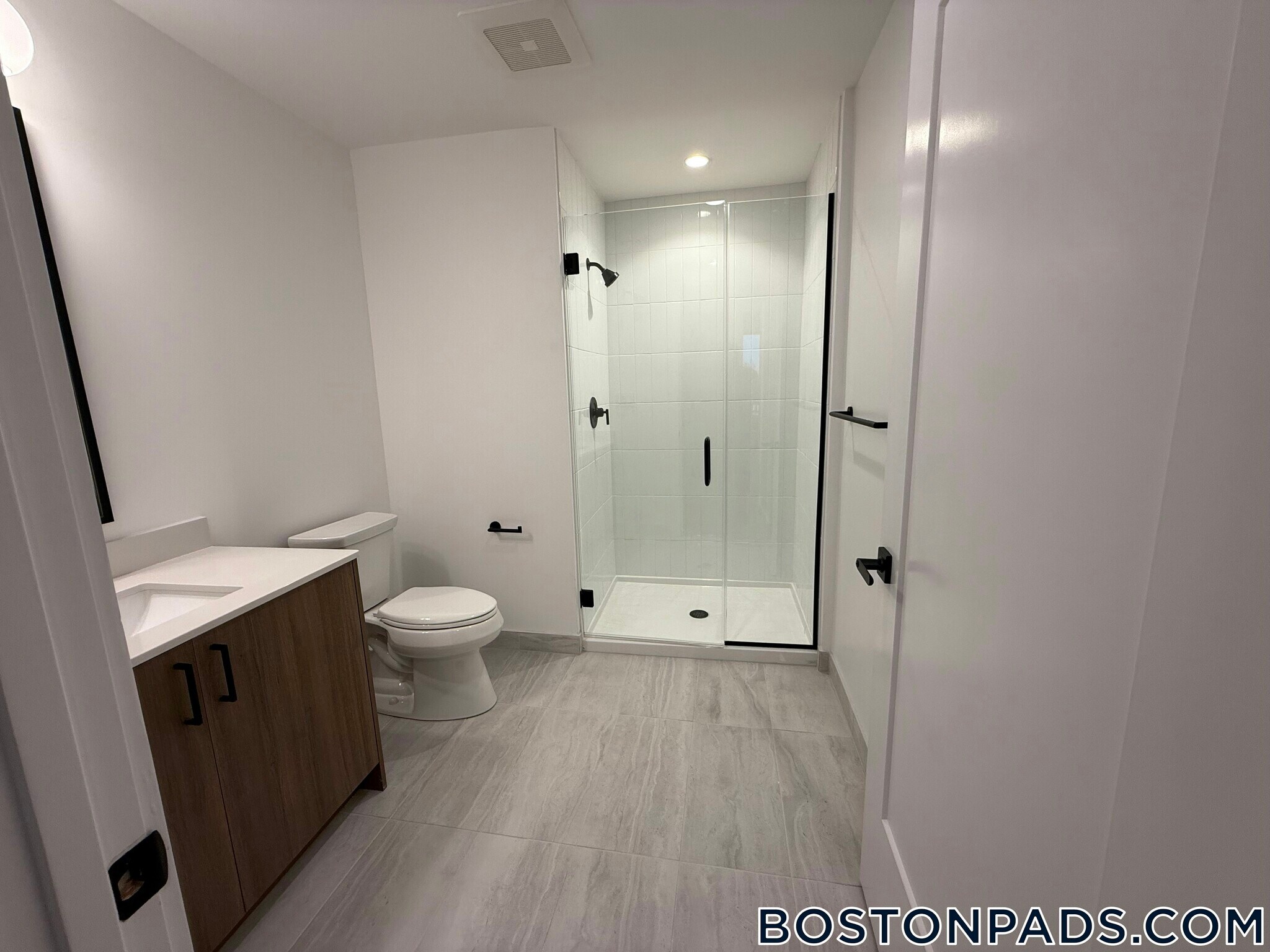 Building Photo - 199 Gardner St