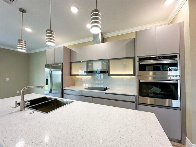 Building Photo - 1866 Brentwood Ct