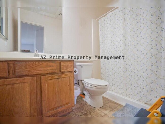 Building Photo - 15160 W Smokey Dr