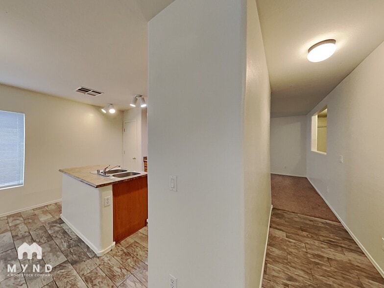 Building Photo - 22564 W Pima St