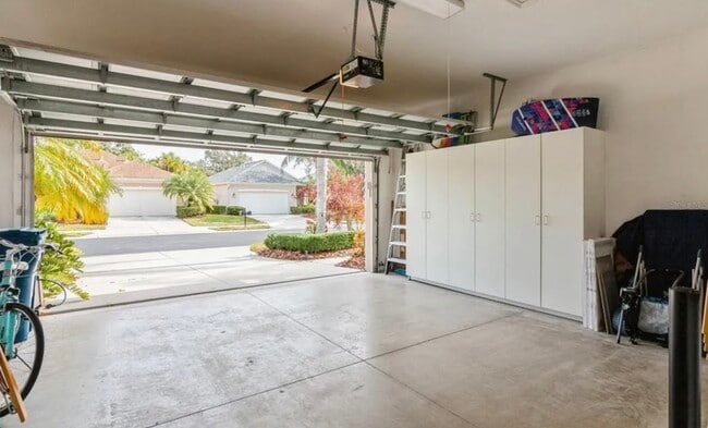 Building Photo - 7314 Meeting St