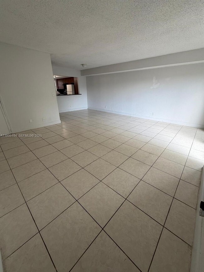 Building Photo - 3751 NW 115th Way