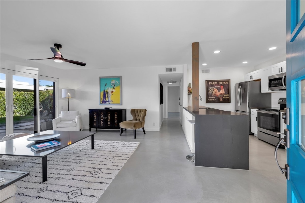 Open Floor Plan - 1111 E Ramon Rd