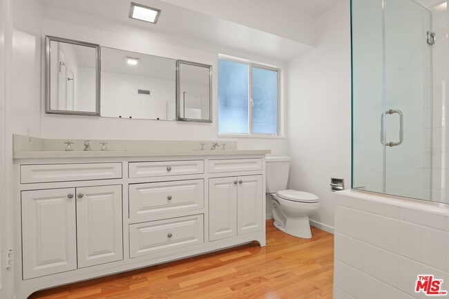 Building Photo - 1373 Beckwith Ave