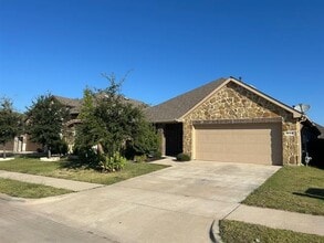 Building Photo - 5848 Melville Ln