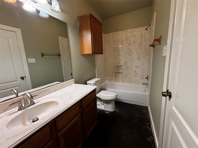 Building Photo - 3130 Molly Dr