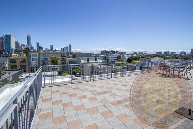 Building Photo - SoMa - 1 BR, 1 BA Condo 569 Sq. Ft. - 3D V...