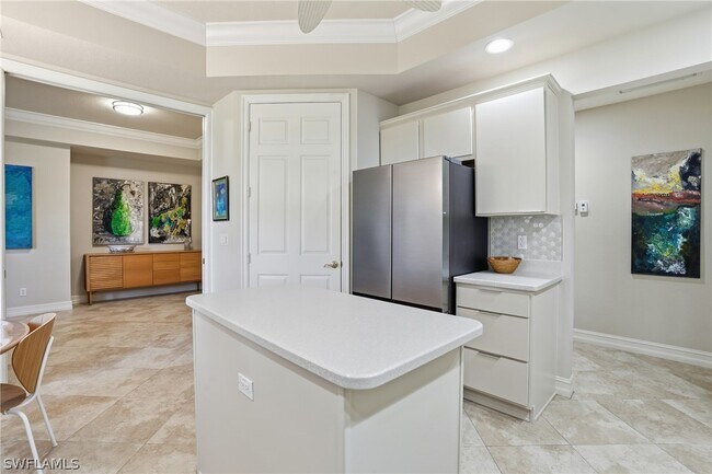 Building Photo - 4964 Westchester Ct