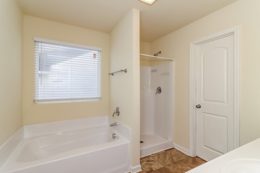 Building Photo - 54 Sharp Way