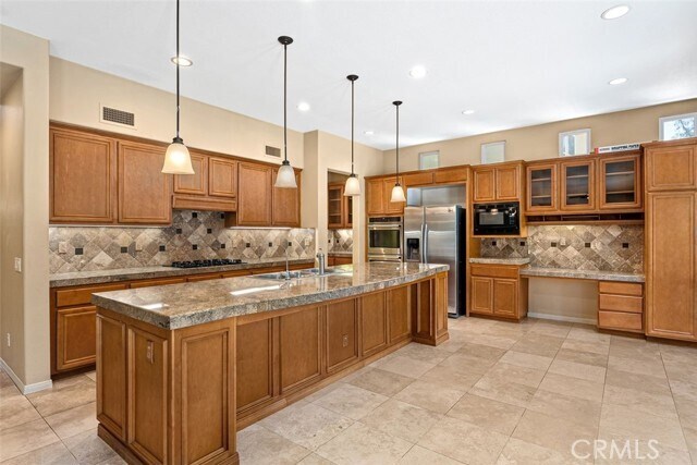 Building Photo - 9 Garnet