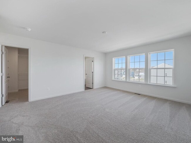 Building Photo - 96 Stafford Pl