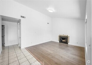 Building Photo - 11430 Strathern St
