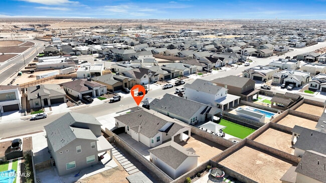 Building Photo - 1807 Dana Gray St