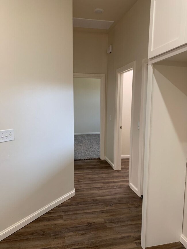 Building Photo - 3 bedroom, 3 bathroom, 2 car garage with a study in Gated Neighborhood