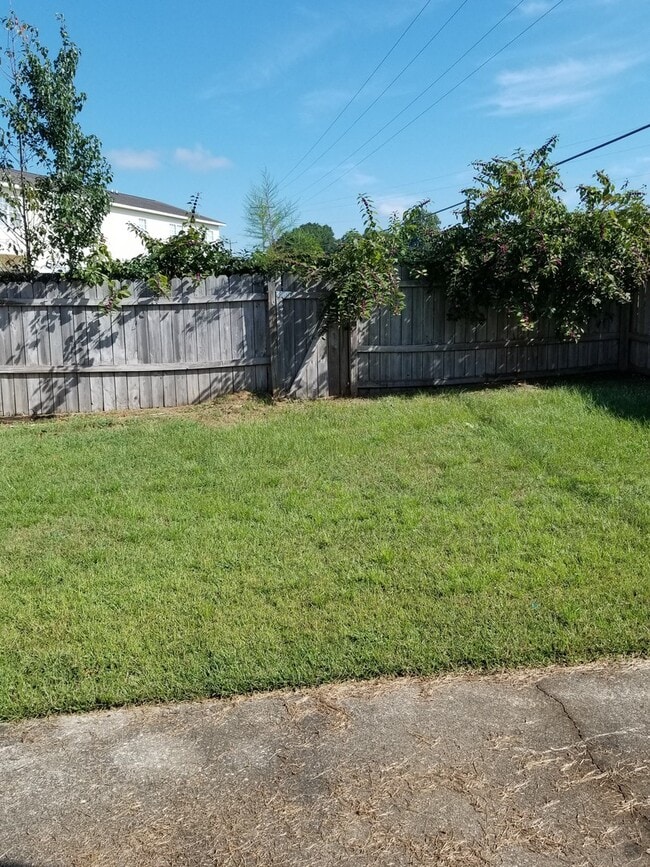 Building Photo - Achey Drive Townhomes, Enterprise, AL