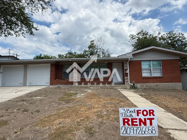 Building Photo - 507 Stockton Dr