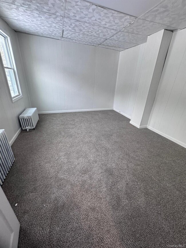 Building Photo - 20 Sycamore St