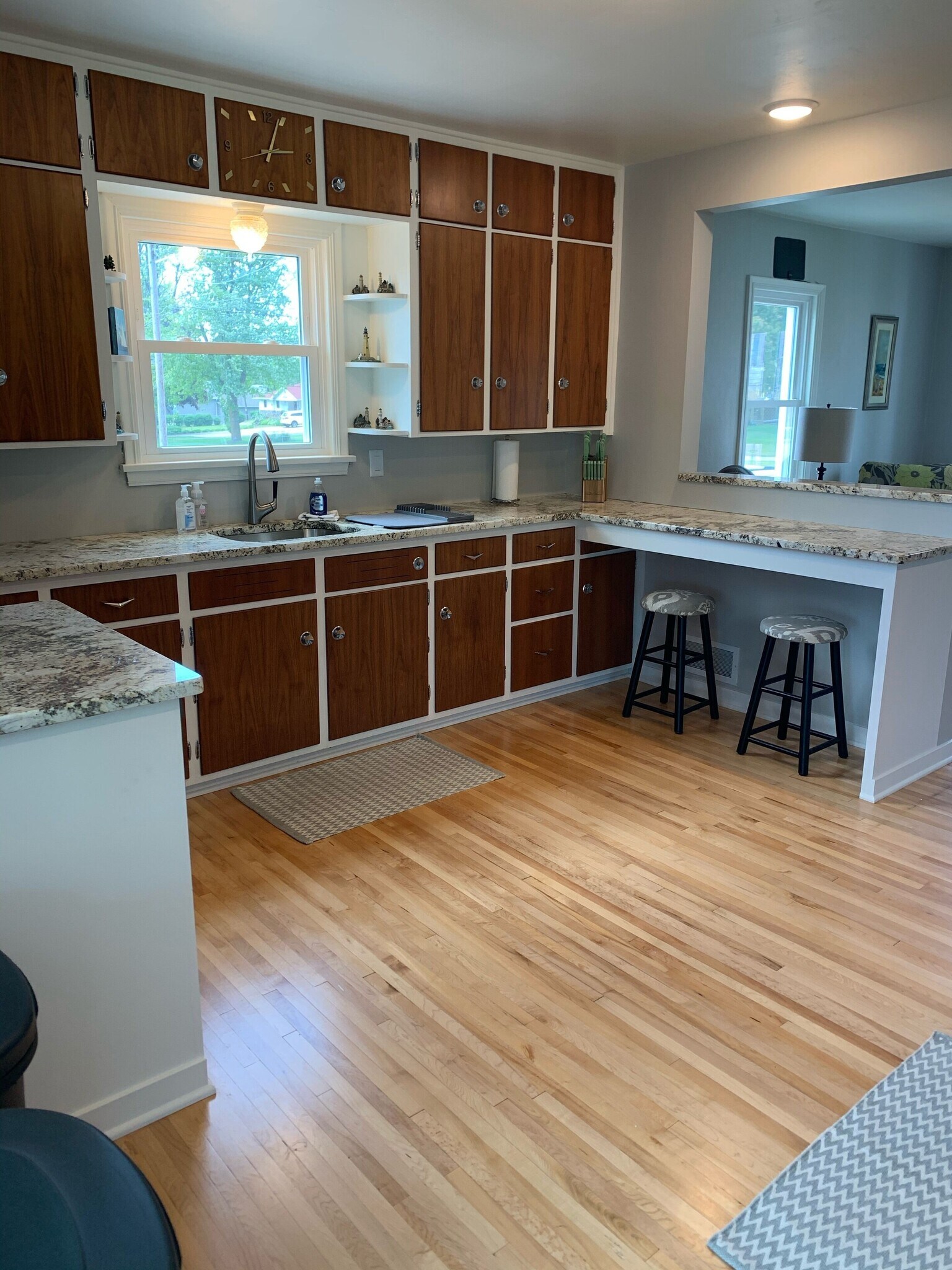 Building Photo - 84 E North Water St