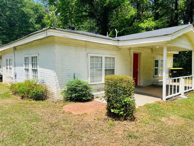 Building Photo - 59 Belk Rd