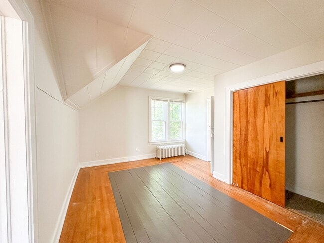 Building Photo - 1514 24th St