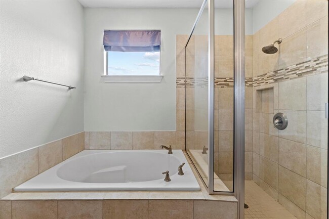 Building Photo - 4536 Berkman Dr