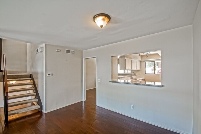 Building Photo - REMODELED, SPACIOUS & BRIGHT OCEAN-FACING CONDO IN BEAUTIFUL COMPLEX PERCHED ABOVE HOLLYWOOD RIVI...