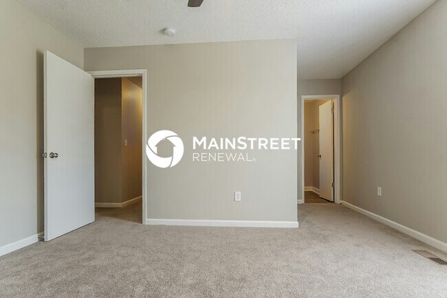 Building Photo - 3 Bedroom Pet-Friendly Home in BESSEMER, AL with Main Street Renewal