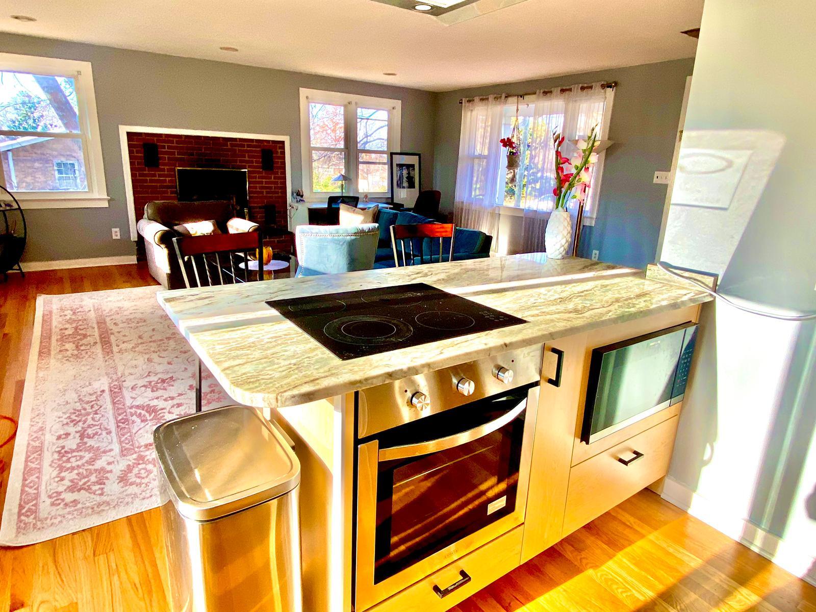 Building Photo - 225 Panorama Dr