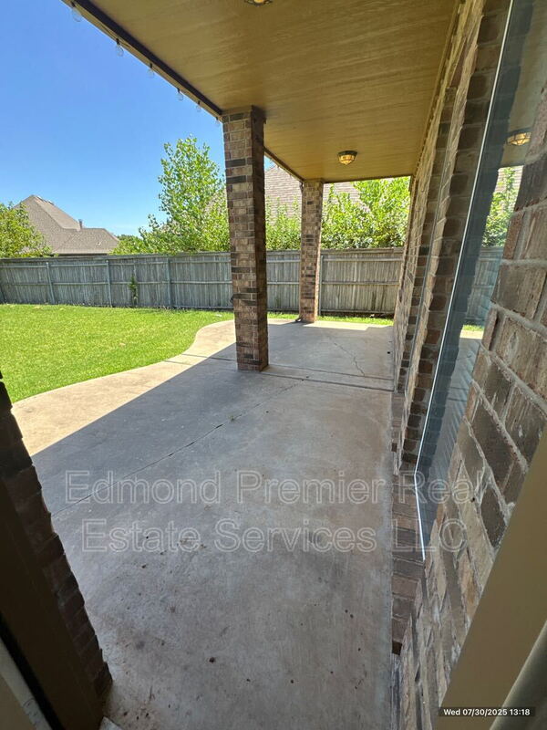 Building Photo - 3024 FireWheel Rd