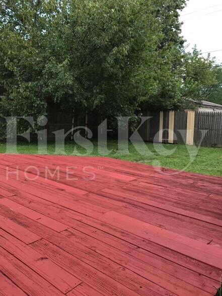 Building Photo - 4113 Alberta St