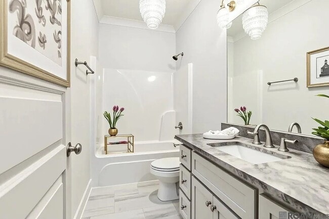 Building Photo - 4 Bedroom Home in Cheval Point Subdivision