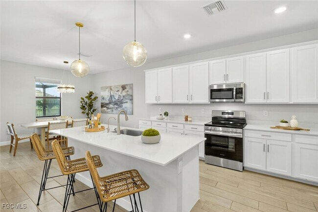 Building Photo - 11279 Canopy Loop