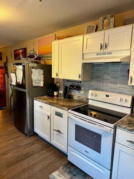 Building Photo - 5210 Deep Hole Rd