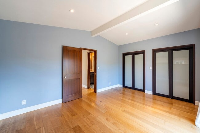 Building Photo - Beautiful Manhattan Beach Rental Home!