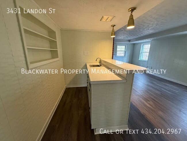 Building Photo - 3431 Landon St