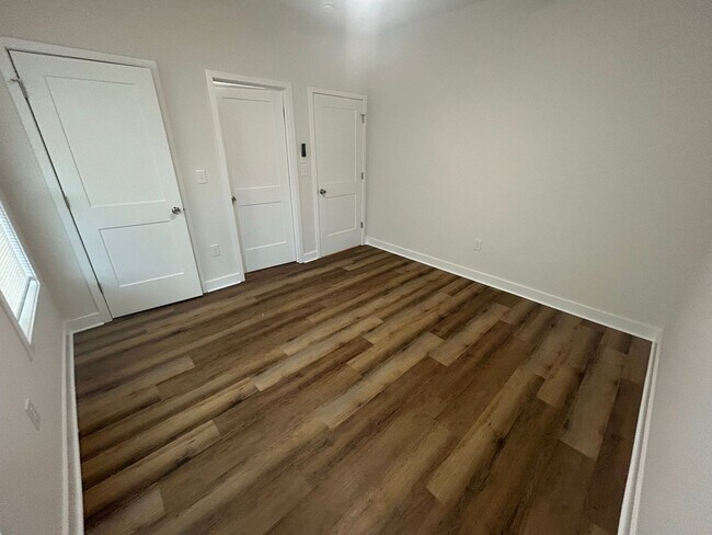 Building Photo - NOW LEASING FOR AUGUST 2026!