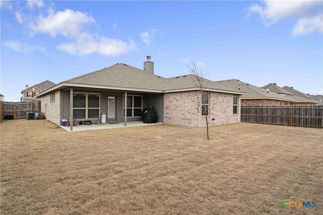 Building Photo - 903 Mclaury Cove