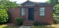 Building Photo - Midtown Duplex 2 bedroom 1 bath