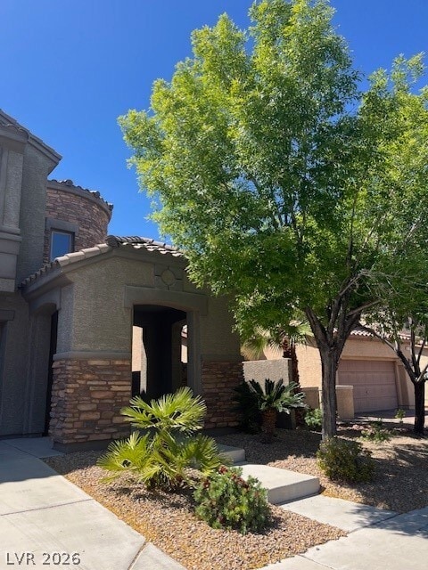 Building Photo - 973 Via Stellato St