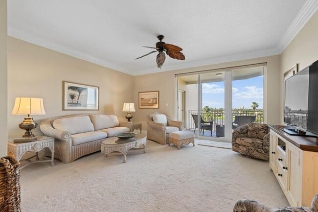 Building Photo - 1660 Jimmy Buffett Mem Hwy