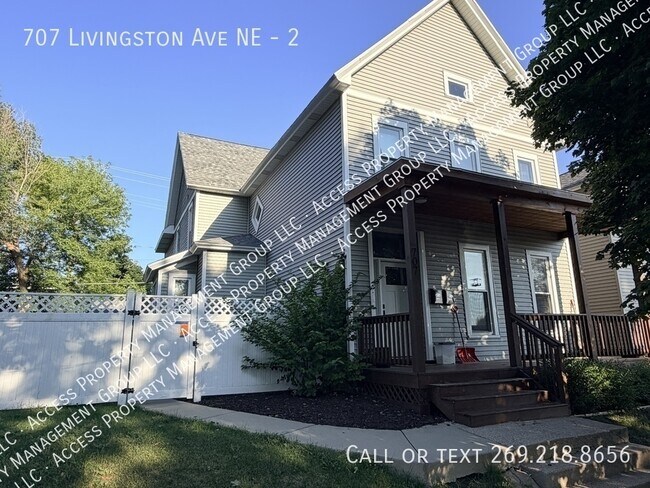 Building Photo - 707 Livingston Ave NE