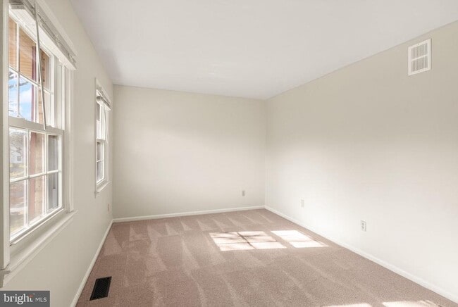 Building Photo - 13814 Leighfield St